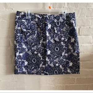Ann Taylor LOFT blue floral patterned pencil skirt